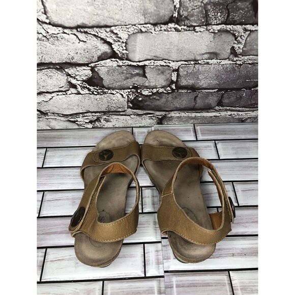 Taos Festival Brown Leather Cork Wedge Ankle Strap Sandals Women Sz 37EU/6.5M US - Picture 9 of 16